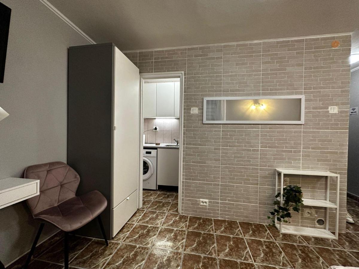 One Room Apartment Decebal Bucureşti Eksteriør bilde