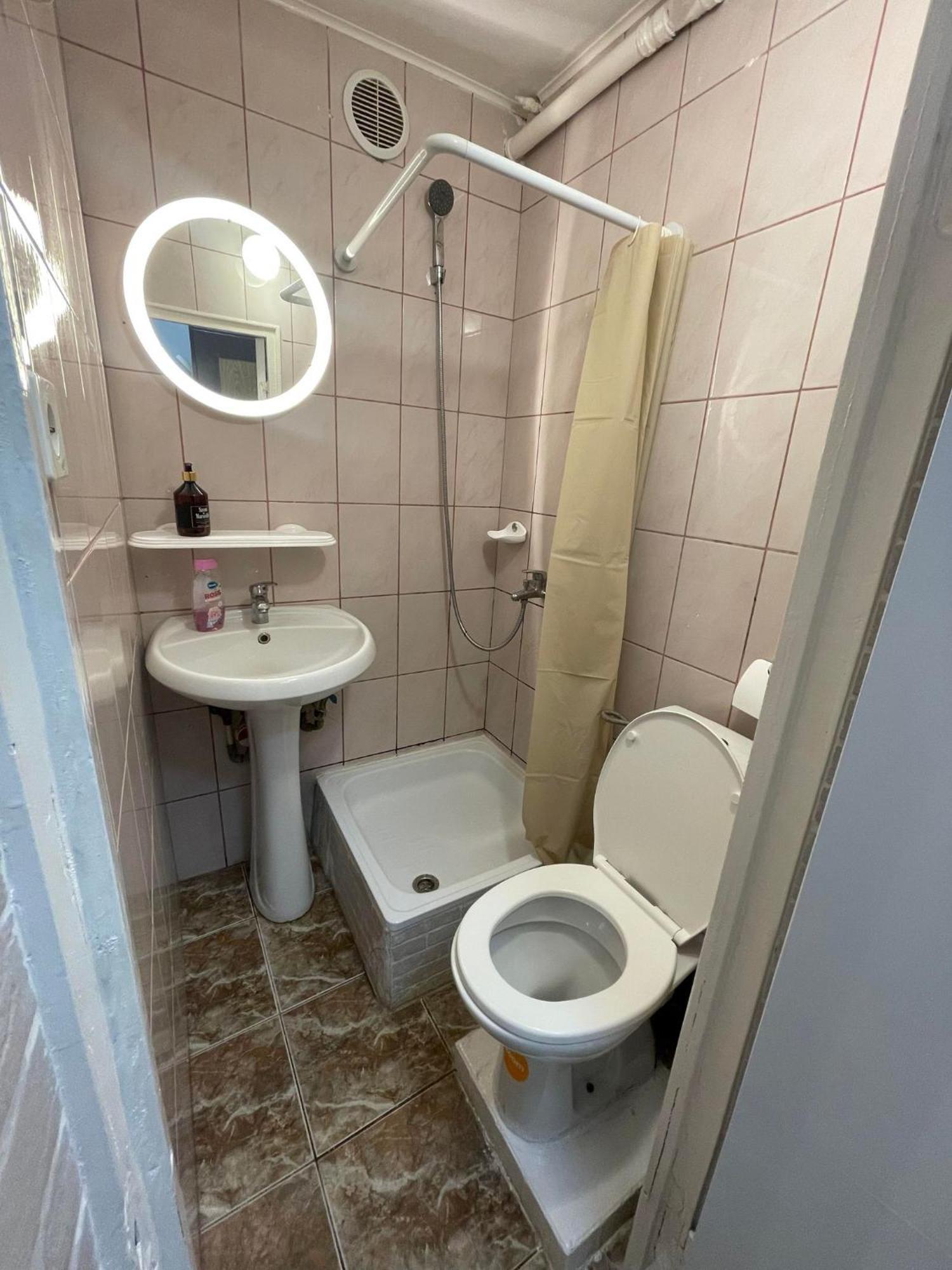 One Room Apartment Decebal Bucureşti Eksteriør bilde